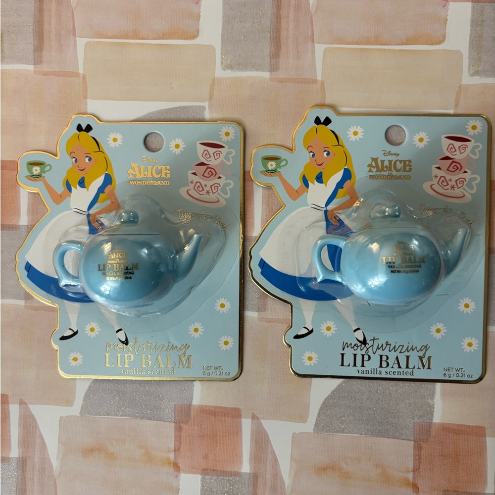 Disney Alice in Wonderland Light Blue Teapot Moisturizing Lip Balm - Vanilla